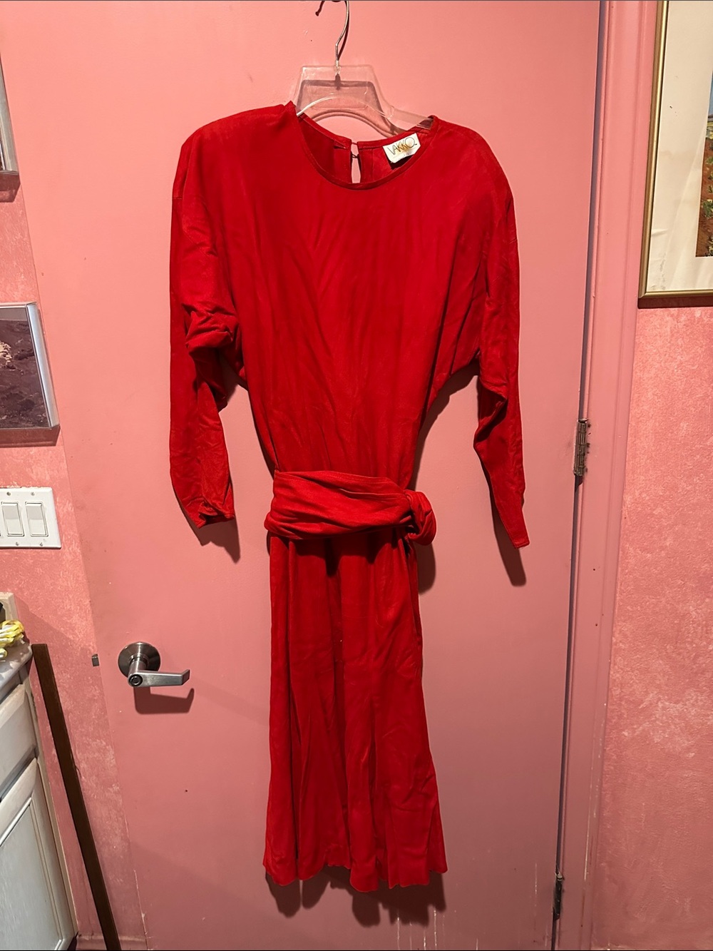 Vakko Red Long-Sleeve Tie-Waist Midi Dress
